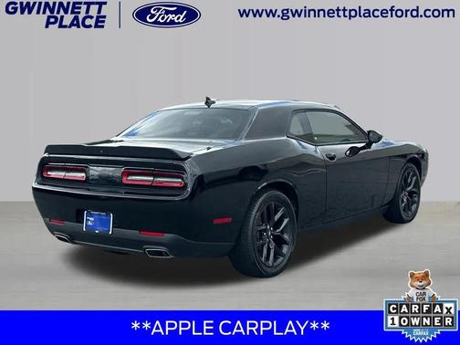 2021 Dodge Challenger SXT