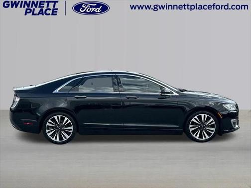 2018 Lincoln MKZ Select
