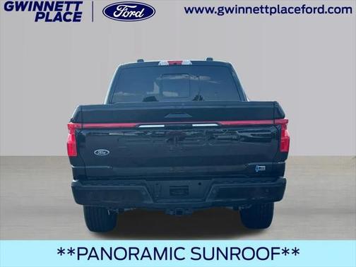 2023 Ford F-150 Lightning LARIAT