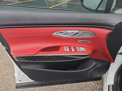 2022 Genesis GV70 3.5T AWD Sport