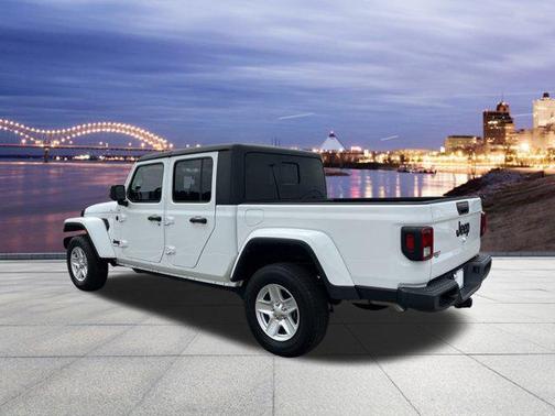 2023 Jeep Gladiator Sport S