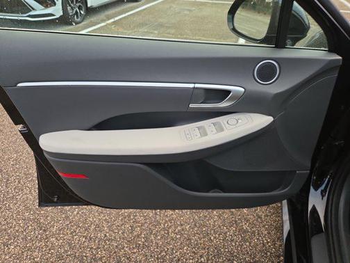 2026 Hyundai SONATA SEL