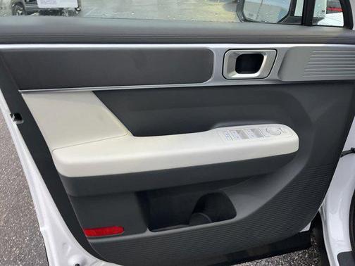 2025 Hyundai SANTA FE SE