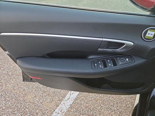 2026 Hyundai SONATA SEL