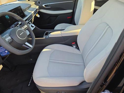 Abyss Black 2026 Hyundai SONATA SEL