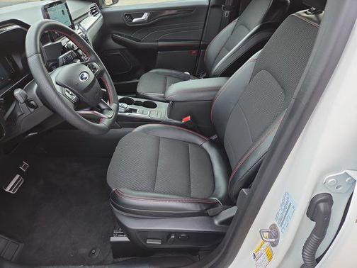 2024 Ford Escape ST-Line Select