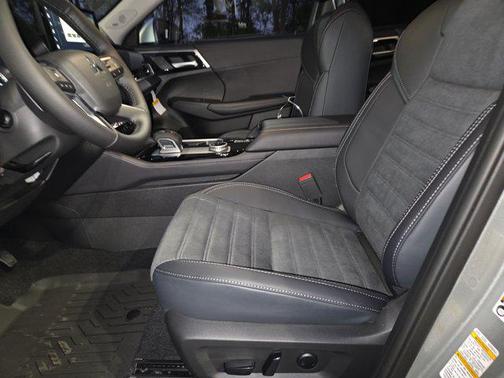 2025 Mitsubishi Outlander SE 2.5 2WD