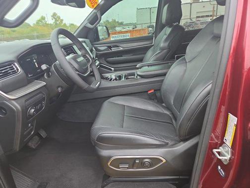 2024 Jeep Wagoneer L Series II 4x2