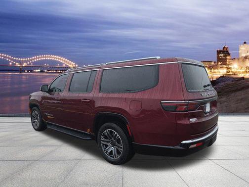 2024 Jeep Wagoneer L Series II 4x2