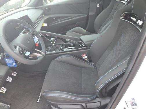 'ATLAS WHT' 2026 Hyundai ELANTRA N Base