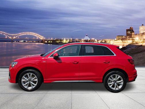 2023 Audi Q3 Premium 45 TFSI S line quattro Tiptronic