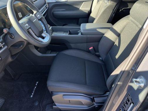 2025 Hyundai SANTA FE SE