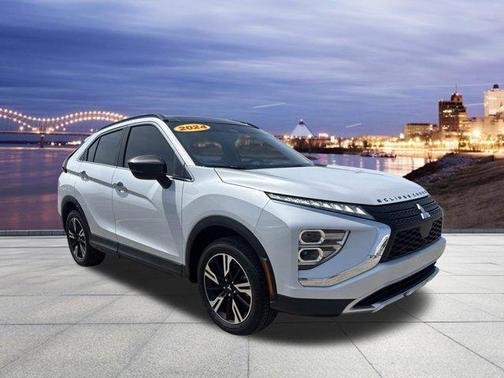 White Diamond 2024 Mitsubishi Eclipse Cross SE