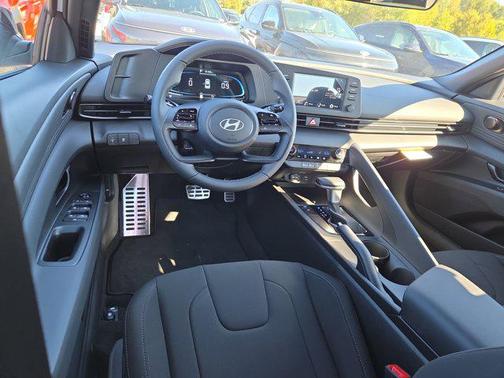 2025 Hyundai ELANTRA Sport