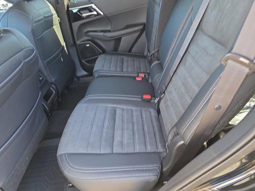 2026 Mitsubishi Outlander SE 2.5 2WD