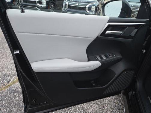 2025 Mitsubishi Outlander SE 2.5 2WD