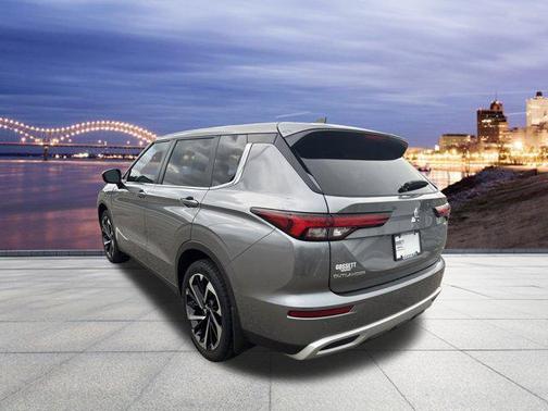 2022 Mitsubishi Outlander SE 2.5 2WD