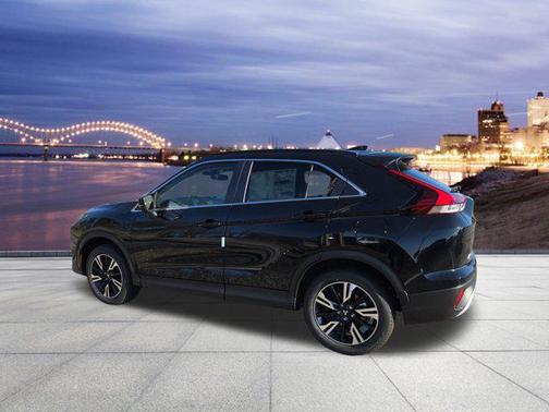 Labrador Black Pearl 2026 Mitsubishi Eclipse Cross