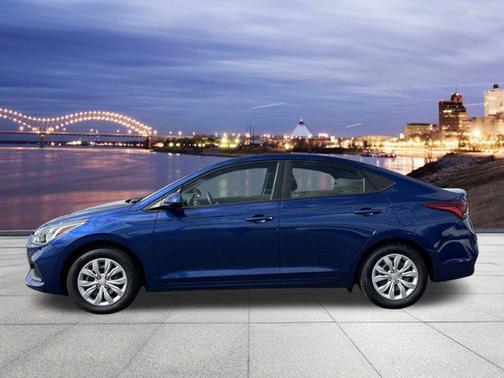 2022 Hyundai Accent SE