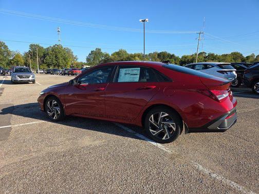 2025 Hyundai ELANTRA Sport