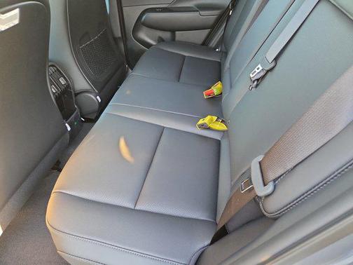 Ecotronic Gray Pearl 2026 Hyundai KONA Limited