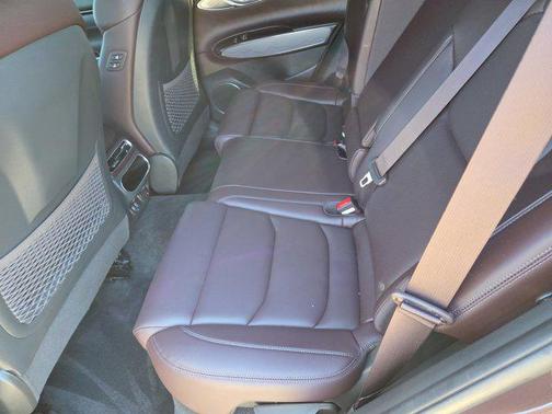 Barossa Burgundy 2023 Genesis GV70 2.5T AWD