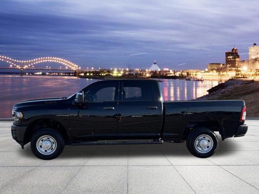 2024 RAM 2500 Tradesman Crew Cab 4x4 6'4' Box