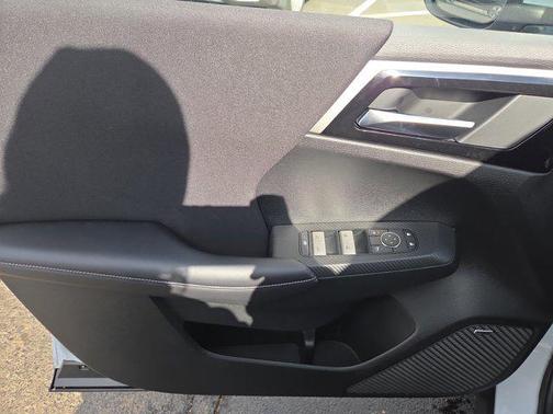 White Diamond 2026 Mitsubishi Outlander ES 2.5 2WD