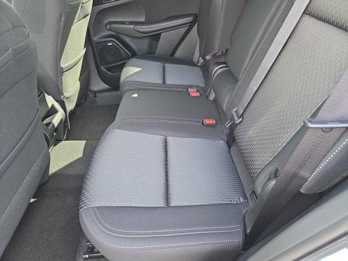 White Diamond 2026 Mitsubishi Outlander ES 2.5 2WD