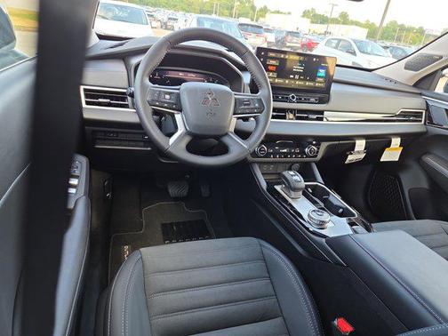 2025 Mitsubishi Outlander SE 2.5 S-AWC