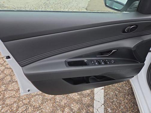 2026 Hyundai ELANTRA Sport