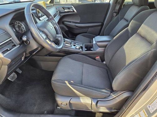 2022 Mitsubishi Outlander ES 2.5 2WD