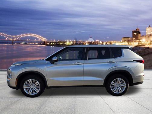 2022 Mitsubishi Outlander ES 2.5 2WD