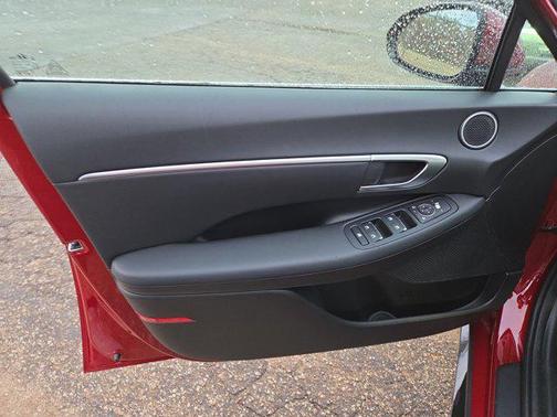 2026 Hyundai SONATA SEL