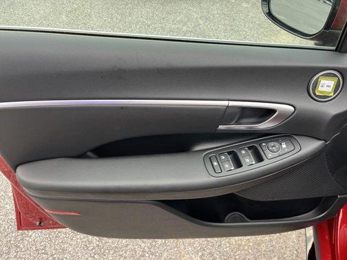 2024 Hyundai SONATA Hybrid SE