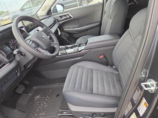 2025 Mitsubishi Outlander SE 2.5 S-AWC