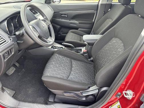 2024 Mitsubishi Outlander Sport 2.0 ES