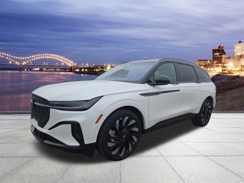 2024 Lincoln Nautilus Reserve