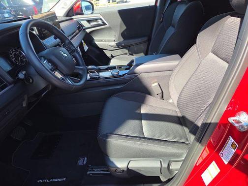 2025 Mitsubishi Outlander ES 2.5 2WD