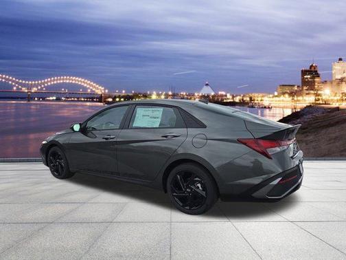 2026 Hyundai ELANTRA Sport