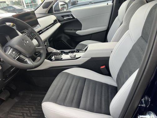 2025 Mitsubishi Outlander SE 2.5 S-AWC