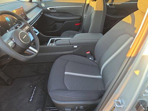 2026 Hyundai SONATA SEL