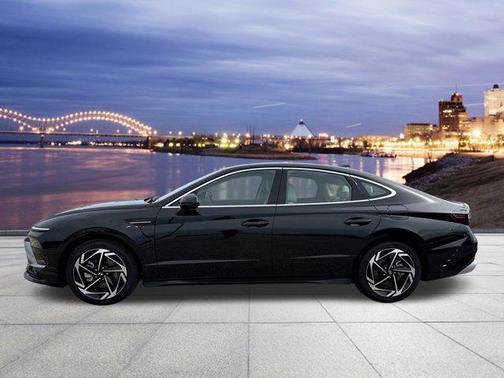 Abyss Black 2026 Hyundai SONATA SEL