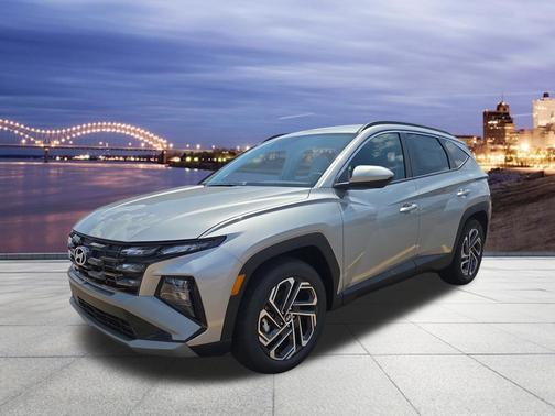 Shimmering Silver 2026 Hyundai TUCSON SEL Plus