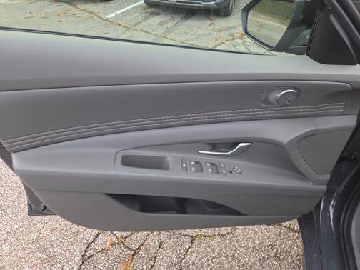 2026 Hyundai ELANTRA Sport