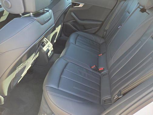 2024 Audi A4 45 S line Premium Plus