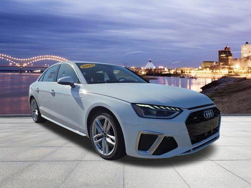 2024 Audi A4 45 S line Premium Plus