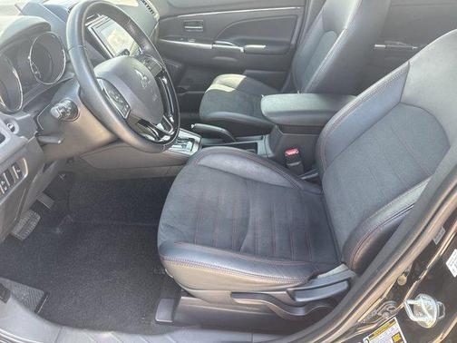 2023 Mitsubishi Outlander Sport 2.0 ES