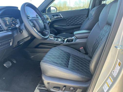 2023 Mitsubishi Outlander SEL Black Edition S-AWC