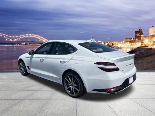 2025 Genesis G70 2.5T RWD